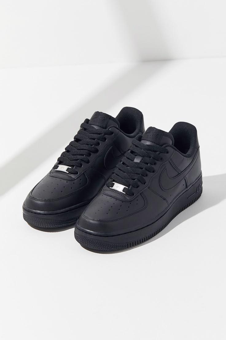 Air Force 1 'Triple Black'
