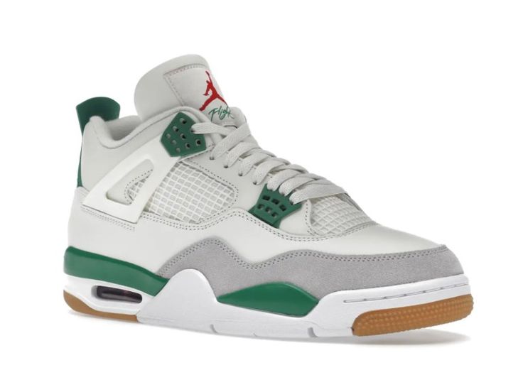 Air Jordan 4 Retro “Pine Green”
