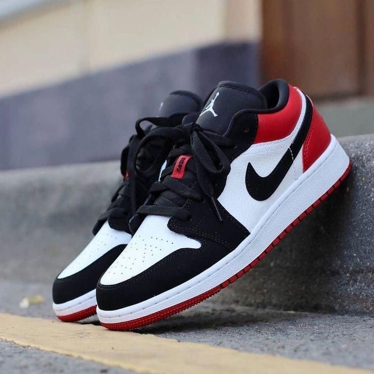 Air Jordan 1 low