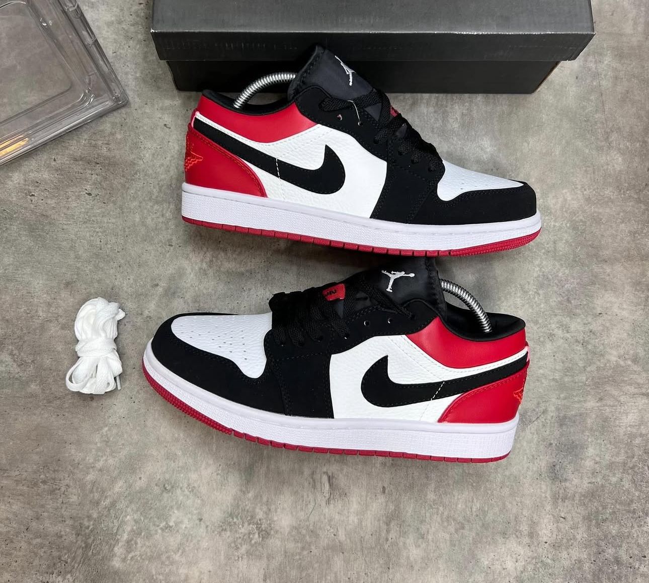 Air Jordan 1 low