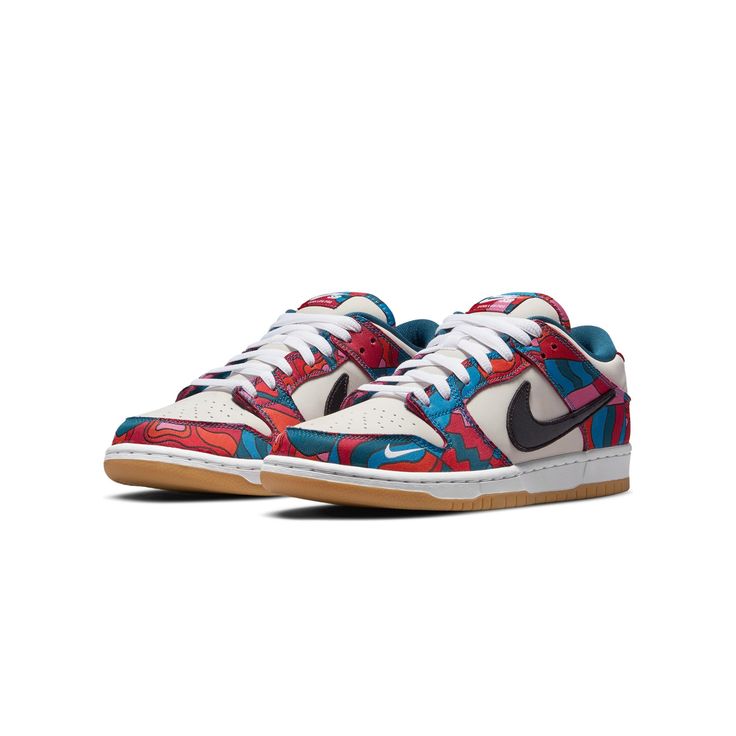 SB Dunk Low Pro 'Parra'